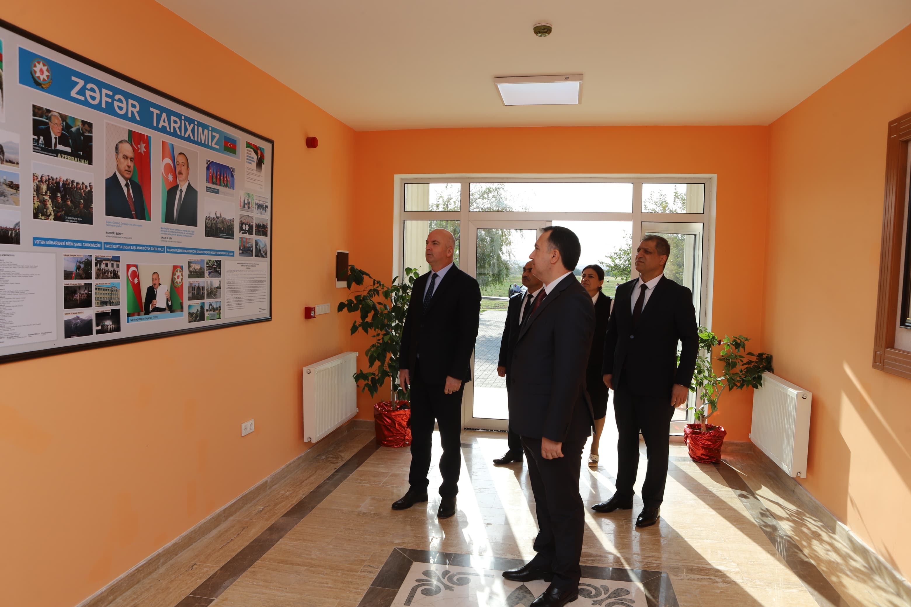 Yeni tədris ilində Şərur rayonunun Təzəkənd tam orta məktəbi əsaslı təmirdən sonra kollektivin istifadəsinə verilib